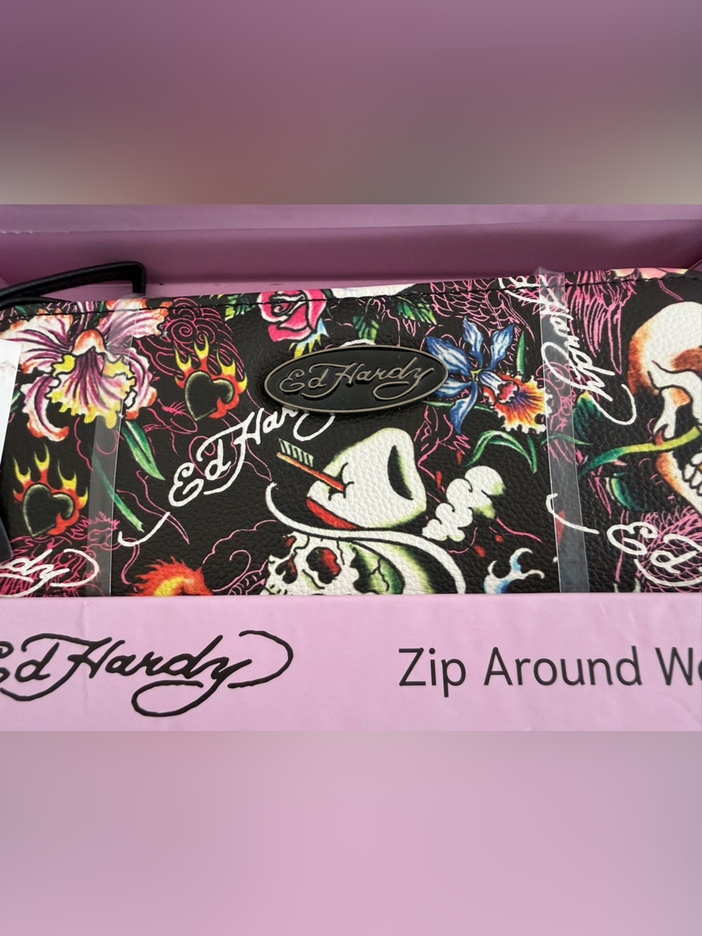 Ed Hardy Black Floral & Skull Zip-Around Wallet with Key Ring - Picture 4 of 4